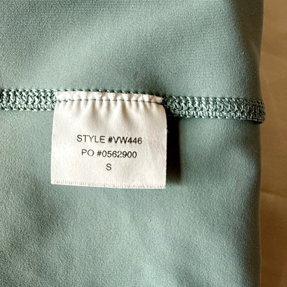 Vuori Studio Pocket Legging - S - Picture 6 of 6
